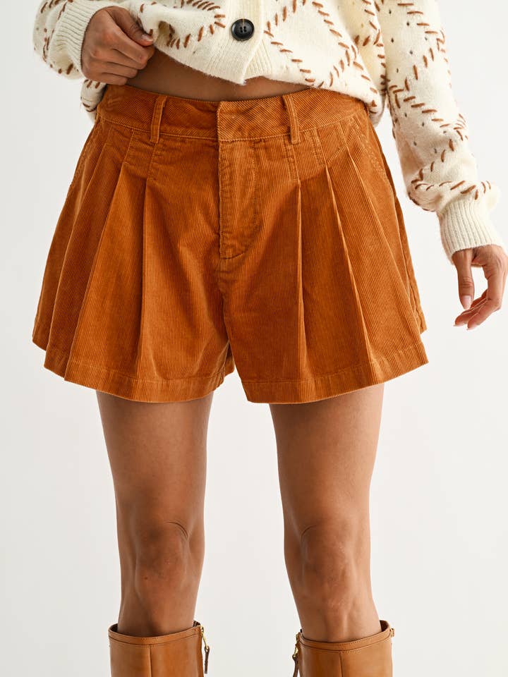 CJP27007 Op Maat Gemaakte Korte Broek van Ribfluweel met Plooiën voor wholesale door Camellia