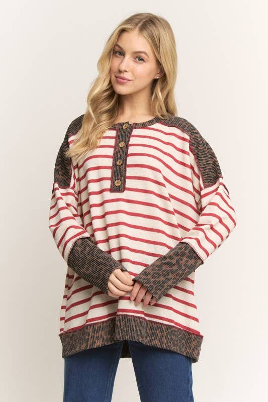 HEIMISH - Wholesale Tunic - Women's - ET7986-11 LONG SLEEVE ROUND NECK STRIPE AND ANIMAL PRINT TOP2