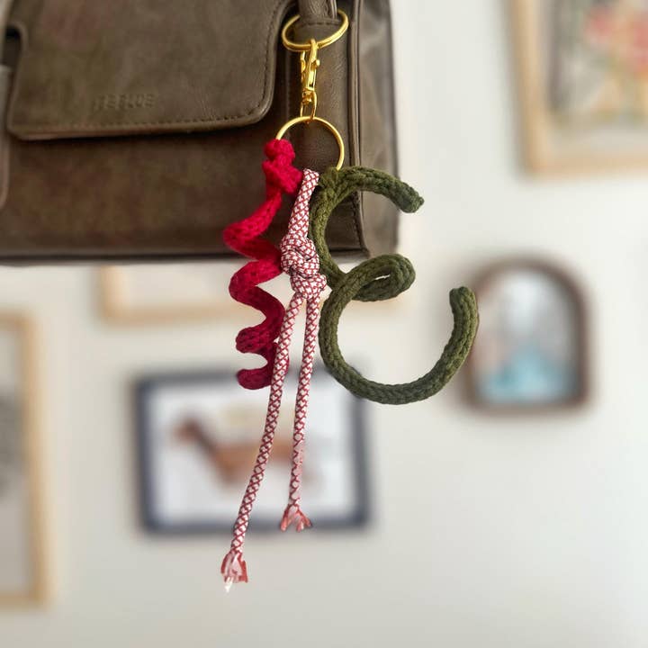 Honey Art and Nature – wholesale Keychain – Women's – Handmade Crochet Initial Bag Charm Custom Keychain #28