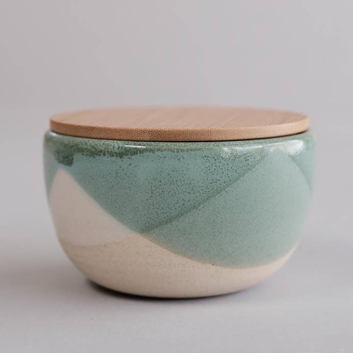 FHAR Studio - Wholesale Salt Mill - core - Salt Cellar with Bamboo Lid - Handmade porcelain 7