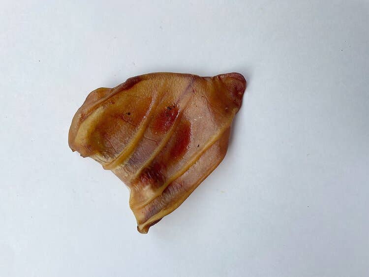 Lynchburger Pet Products - Wholesale Pet Treats - Dog - Lynchburger Pig Ear2