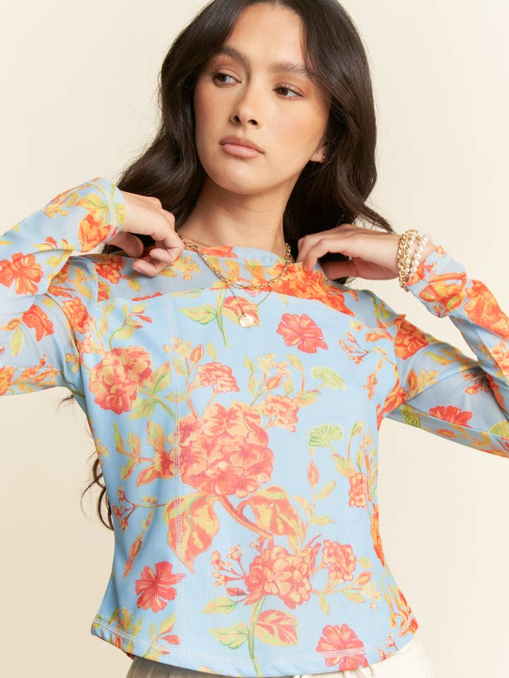 TOP A STRATI A MANICHE LUNGHE IN MESH CON STAMPA FLOREALE per la vendita all'ingrosso da parte di Davi & Dani