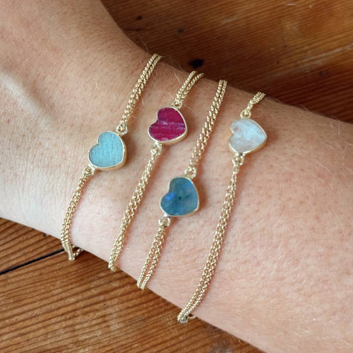 Heart Shaped Stone Gold Vermeil Bracelet Matte Gold Chain for wholesale by Seeds