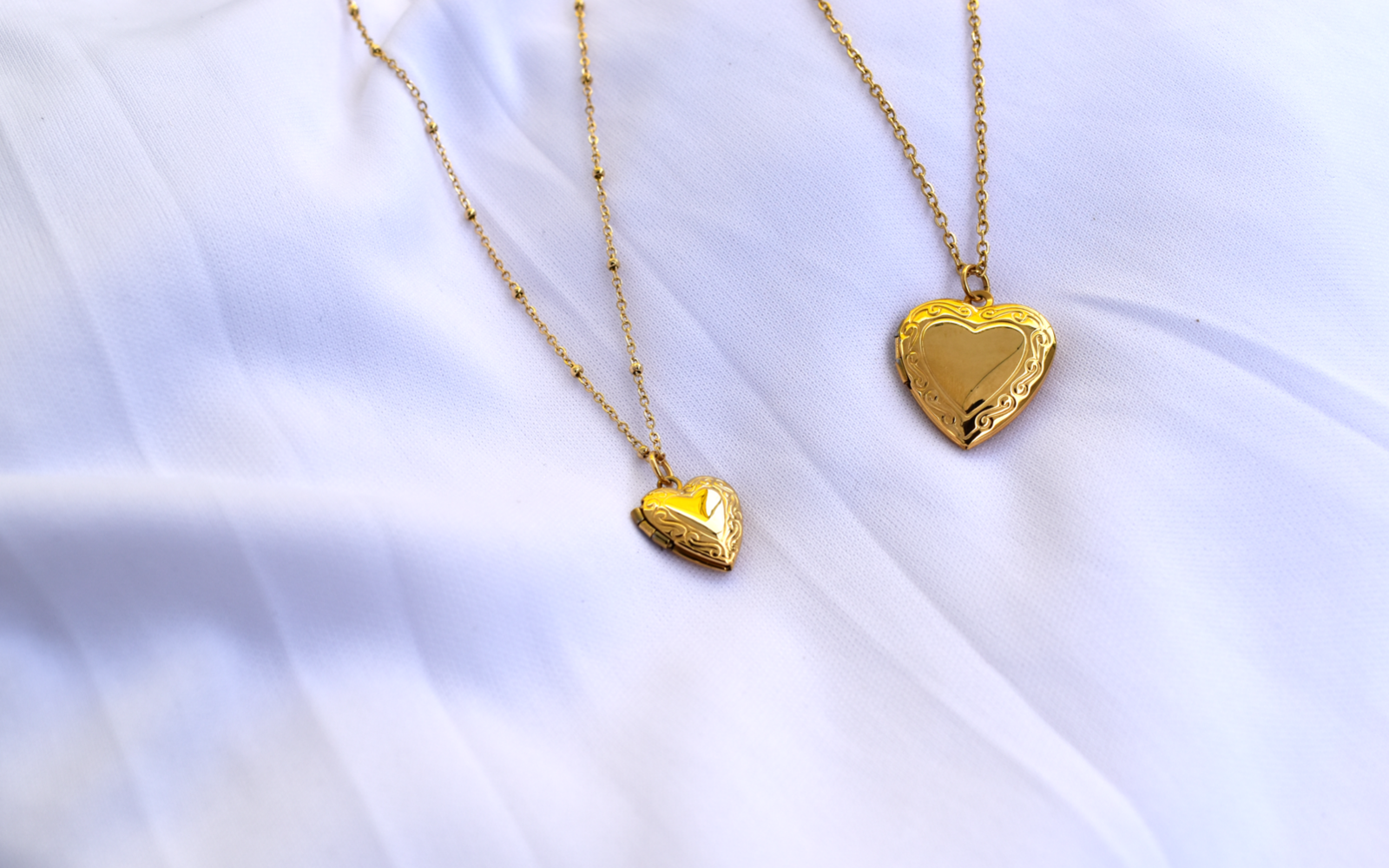 TNT Goods - Wholesale Locket Necklace - Heart Locket1