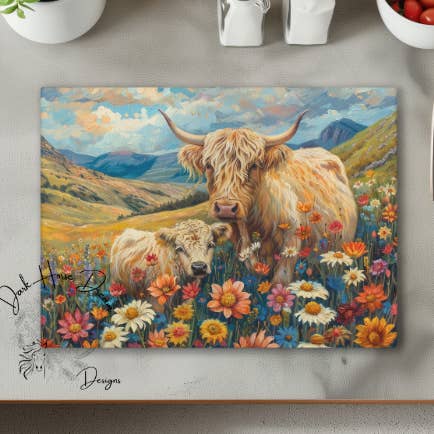 Dark Horse Dream Designs LLC – wholesale Cutting board – Mom and Baby Highland Cow in Garden - Glass Cutting Board0