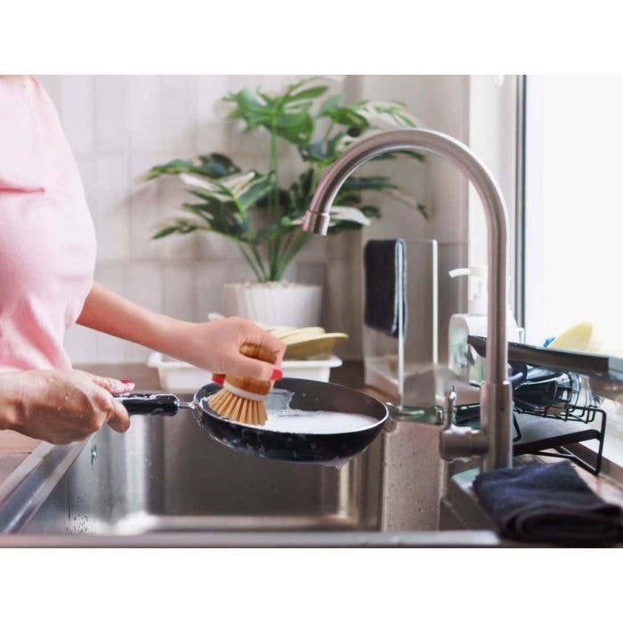 HIC - Harold Import Co. - Wholesale Kitchen Tool/Gadget - HIC Kitchen Bamboo Handle Dishwashing Vegetable Brush4