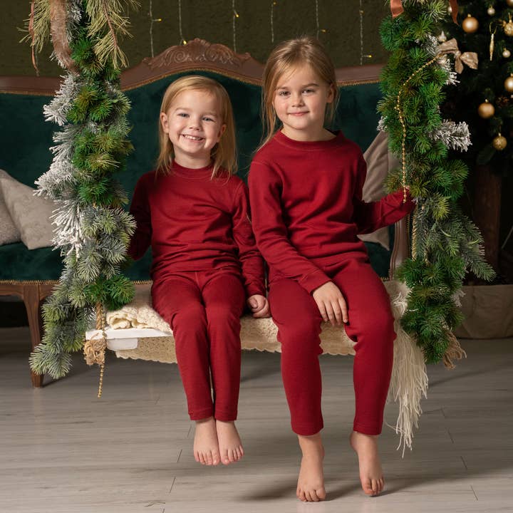 menique - Wholesale Top & Pant Set - Kids - Midweight Thermal Merino Long Sleeve Top & Pants Cherry Red