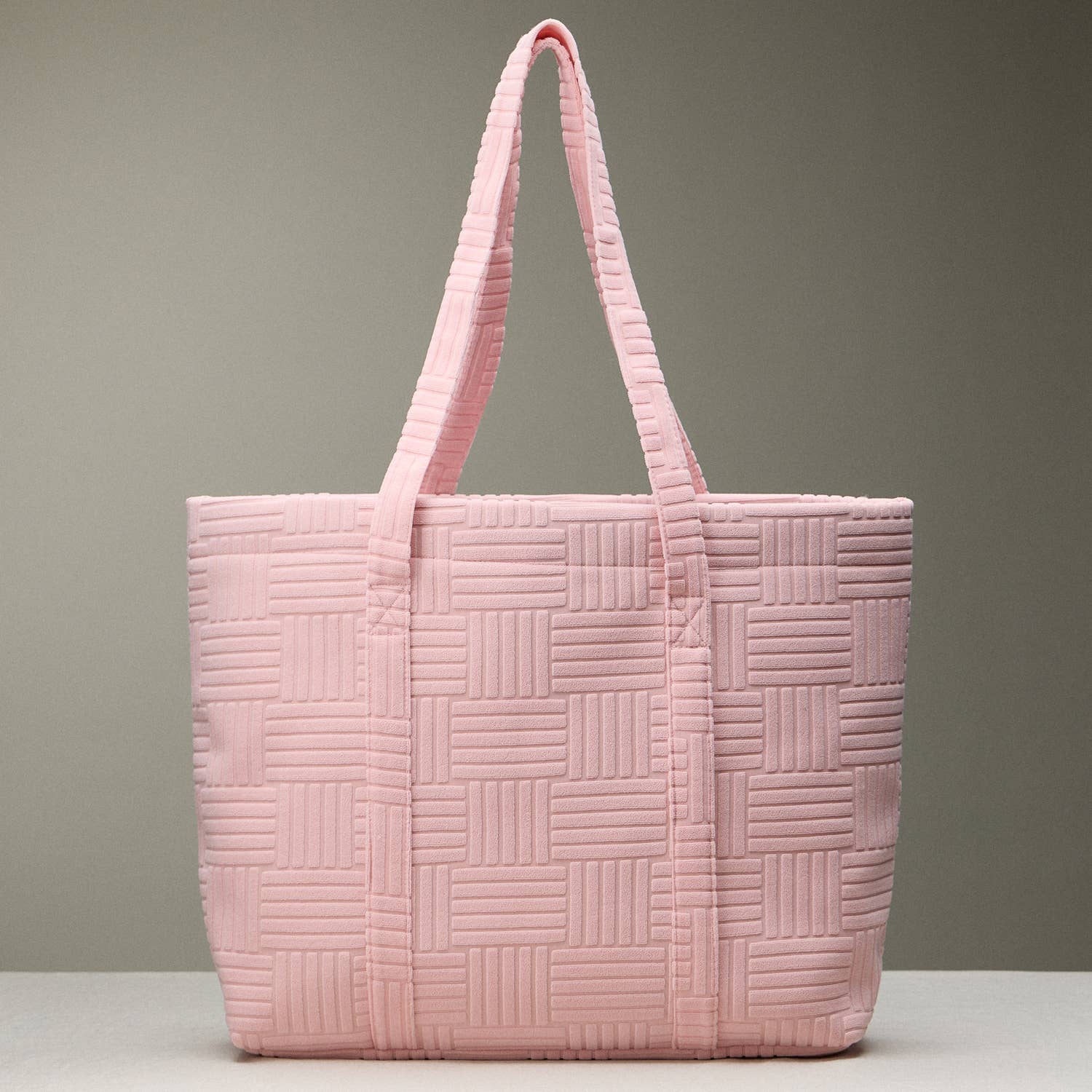 Lilla Haven - Wholesale Tote Bag - Women's - Luxe Terry Irregular Grid Pattern Tote Bag - Beach Bag10