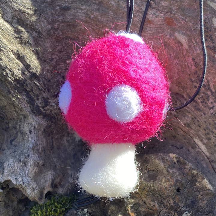 FRESH BallZ - Wholesale Car Freshener - Unisex - MushieZ - Hot Pink1