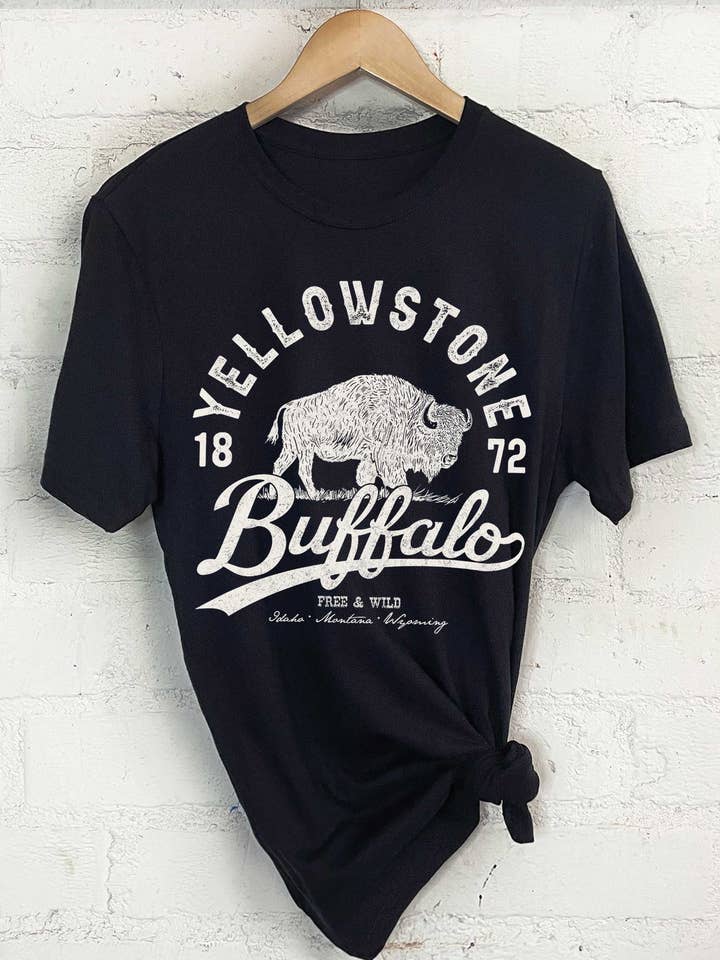 YELLOWSTONE BUFFALO GRAFISKA T-SHIRTS för wholesale av Rustee Clothing