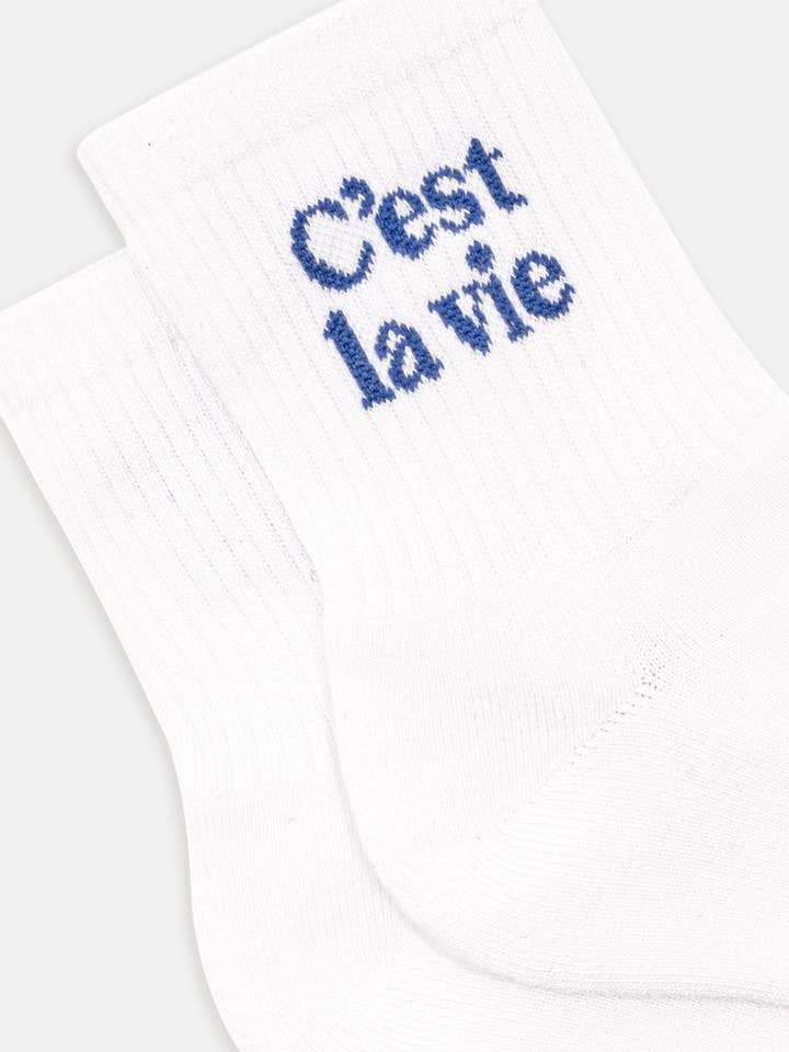 Chaussettes Quart C'est la vie - Chaussettes Organiques avec Phrase pour la vente par Natural Vibes