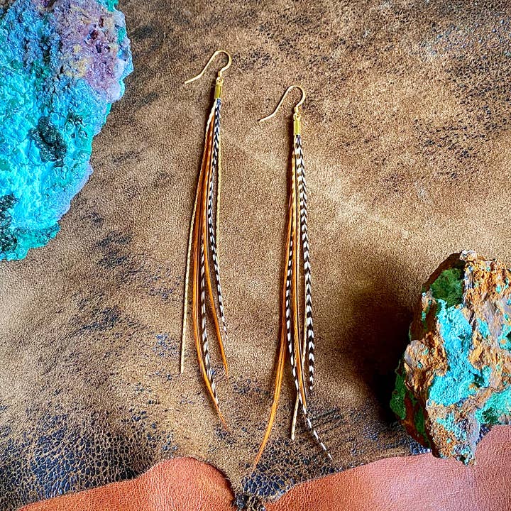 Mini Feather Earrings - Grizzly & Fawn/Gold, Boho Western for wholesale by ASTALI