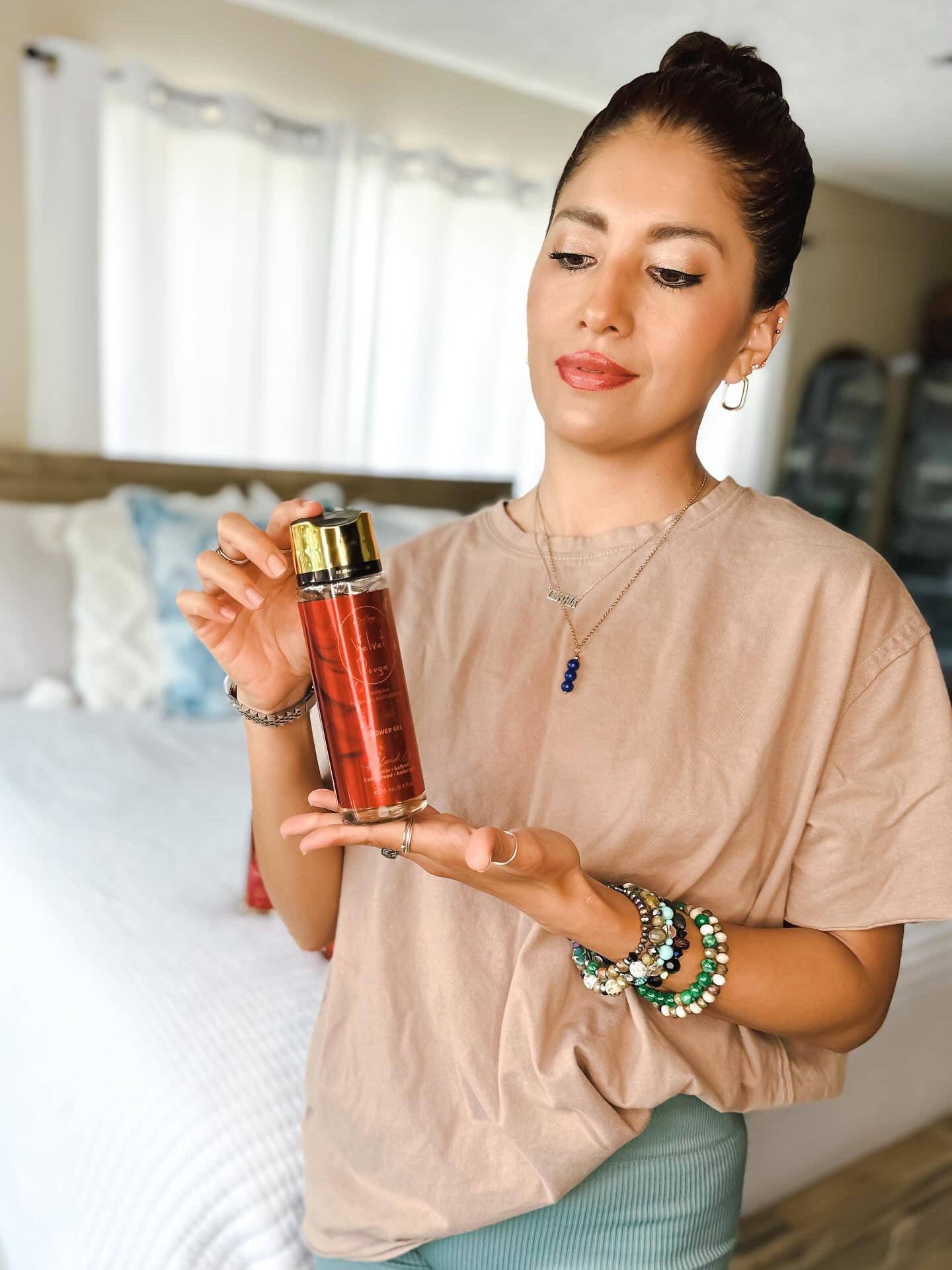 De Soap Boutique TM - Vente Lotions corporelles/Gels douches - Gel douche Velvet Rouge3