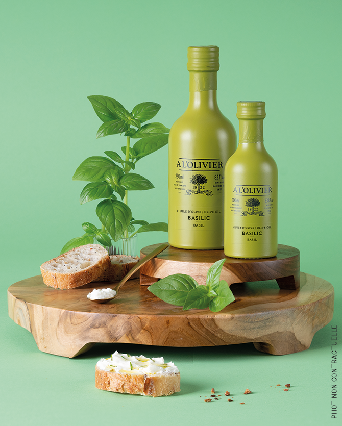 The French Farm - Wholesale Olive Oil - A L'Olivier Basil Olive Oil - Stone Bottle 8.4oz1