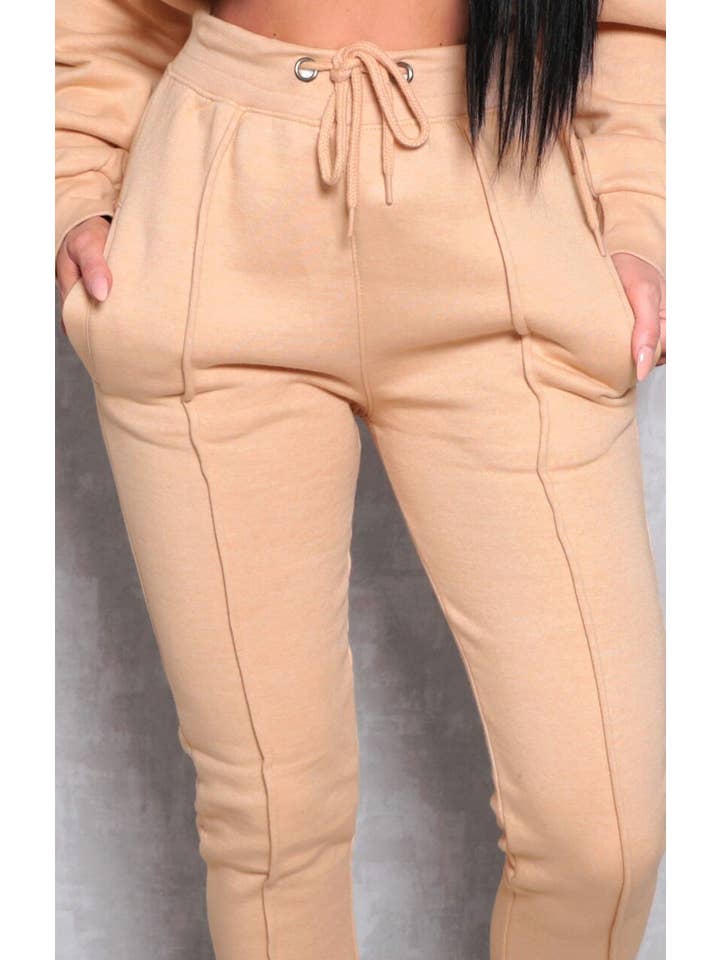 Femme Luxe – Conjuntos Casual - Mulher por atacado – Conjunto de Loungewear Camel Boxy com capuz cortado com punhos e punhos - Ca5