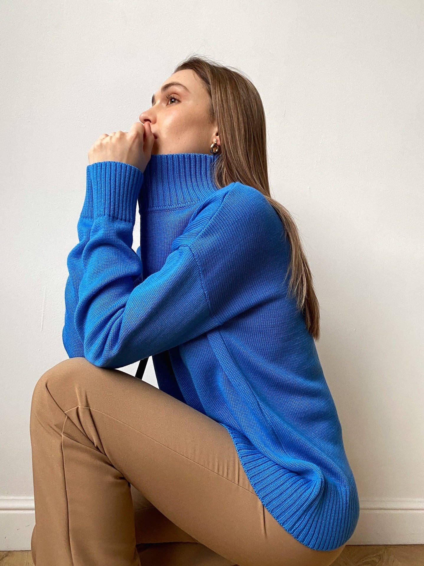 Sweetkama - Wholesale Pullover-trui - Dames - Dames trui met col van effen kleur, gebreid model W00324