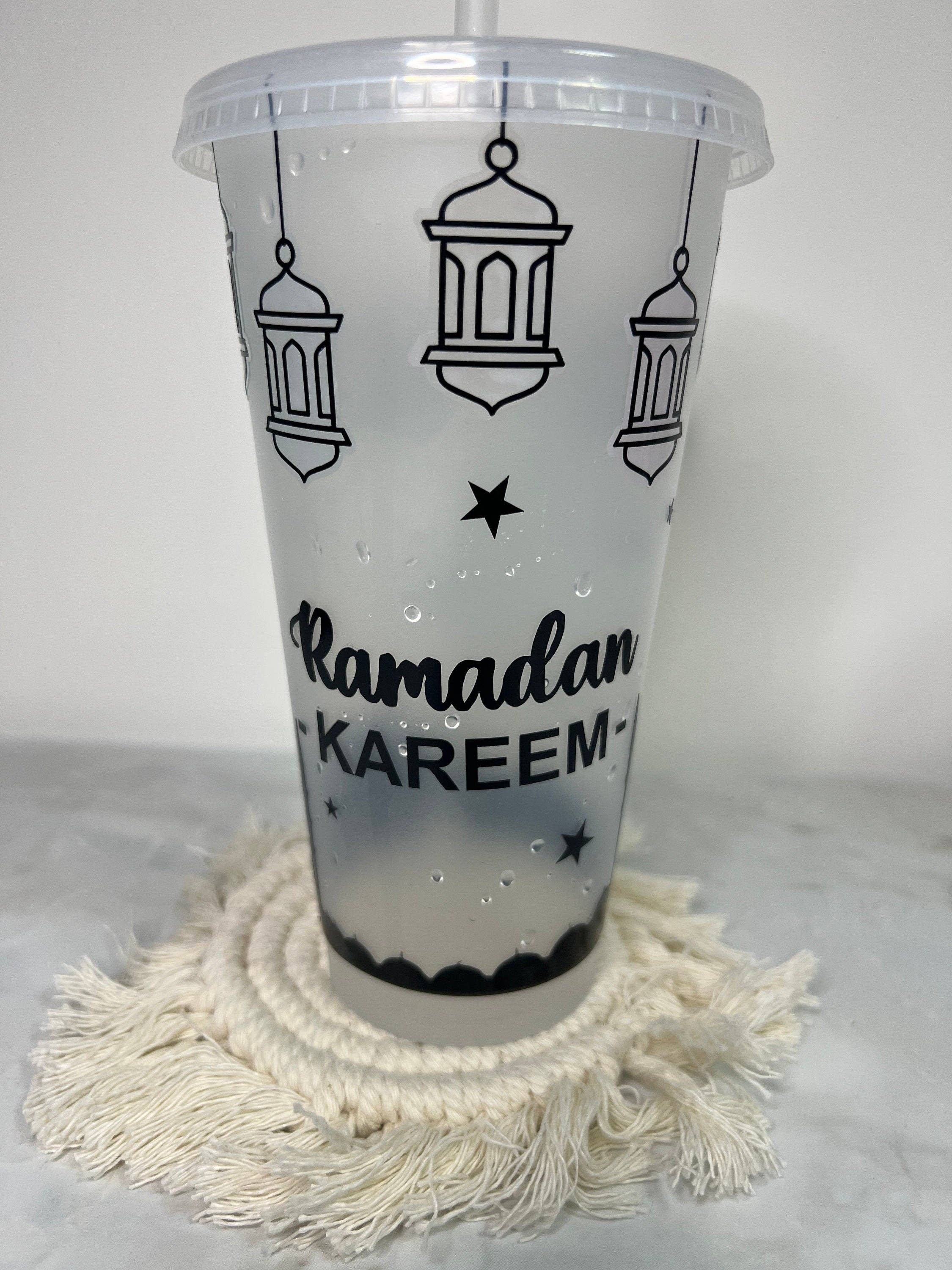 Hudaa & Co – wholesale Drinking glass/cup – Colour Changing Ramadan Kareem Cold Cup |Tumbler | Straw | Custom | Reusable | Drinkware | Venti | Customisable | Islamic Design4