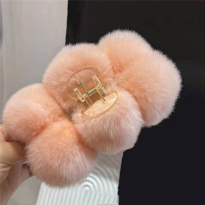 FurDecoration – Engroshandel Hårspænde - Dame – Fluffy Rex kaninpels store hårkloklip5