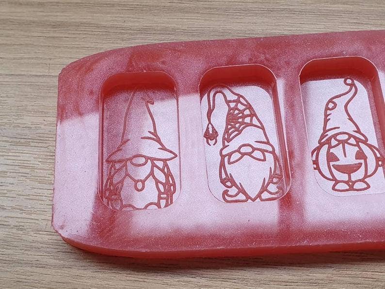 Mr Resin – wholesale Craft supplies – Halloween Gonk / Gnome Wax Melt Silicone Mould - HB Style Size6