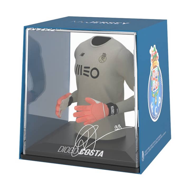 FanCollex - Wholesale Decorative Figurine - Diogo Costa0