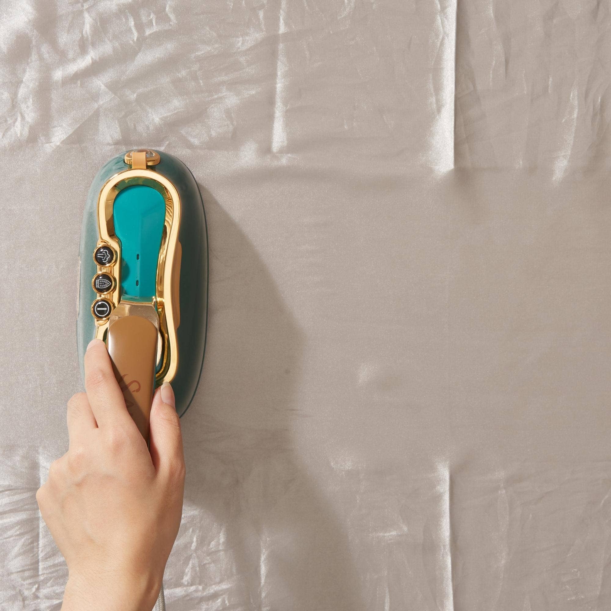 Salav-True & Tidy – wholesale Steamer – Retro Edition Duopress Steamer and Iron14