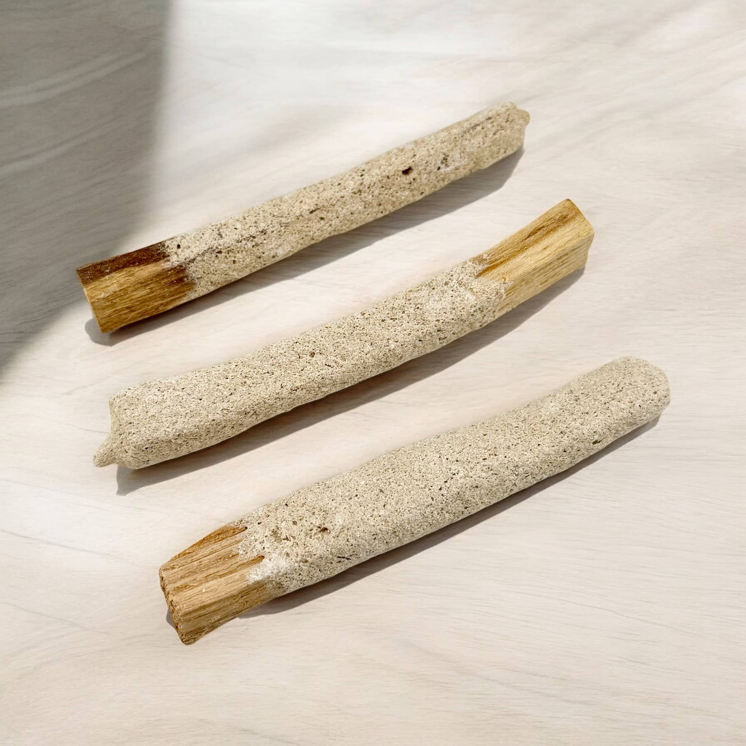 Liv Rocks - Wholesale Smudge Stick - Palo Santo + Copal Resin High Vibrational Smudge Sticks