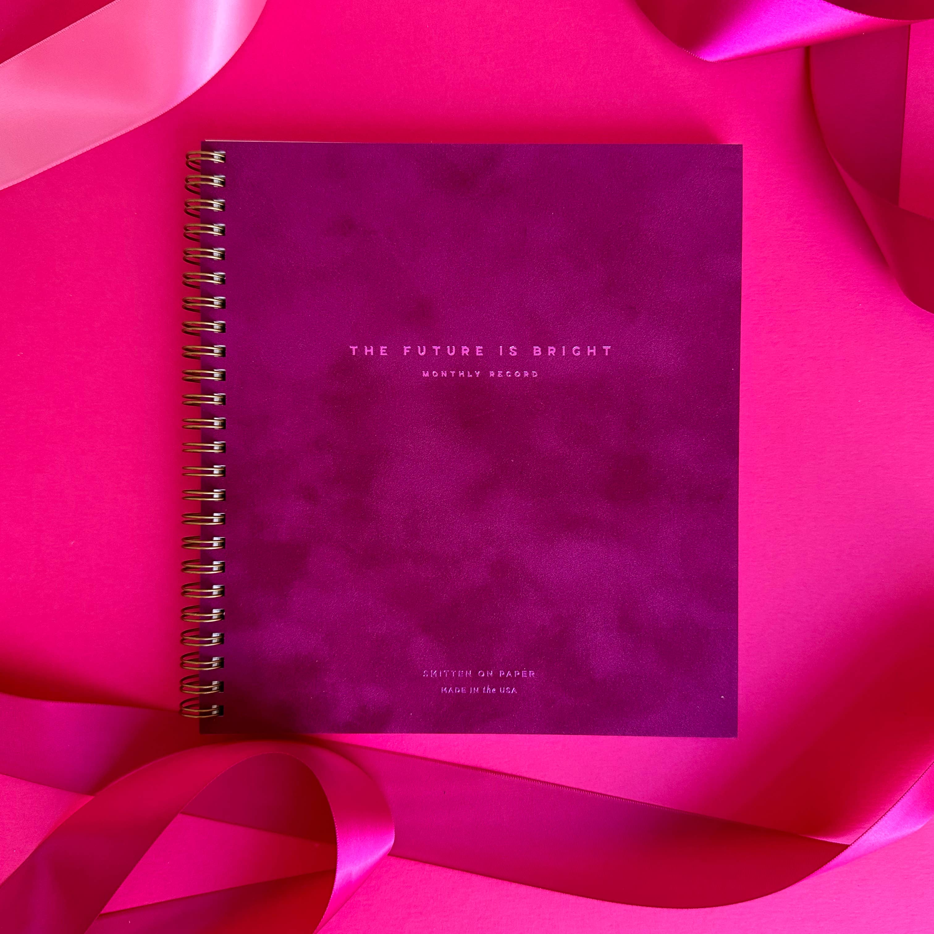 Smitten on Paper – wholesale Planerare – Framtiden är ljus Månadsplanerare Fuchsia Velvet2