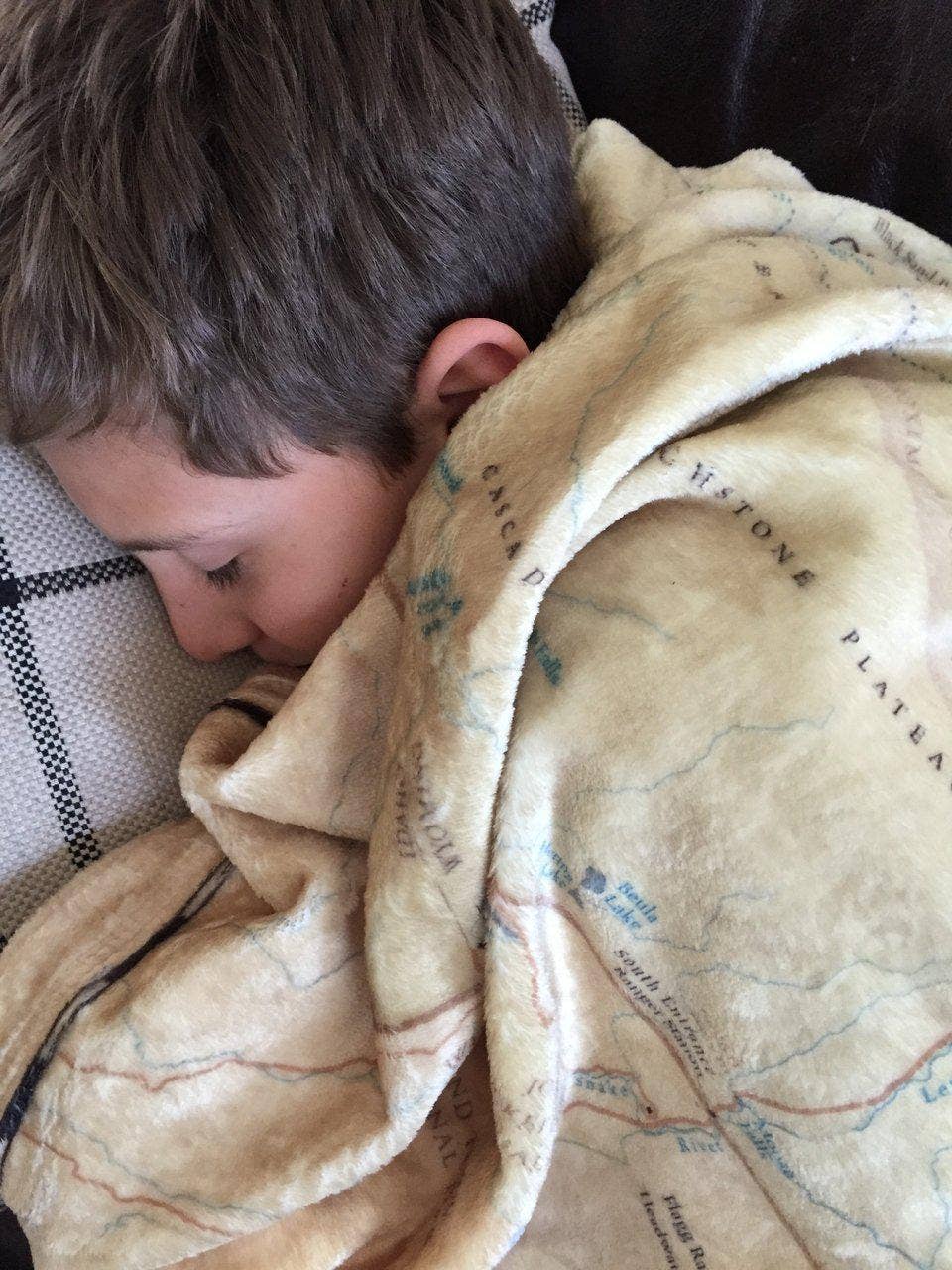 McGovern Outdoor - Wholesale Throw Blanket - Great Smoky Mountains National Park Map Plush Blanket3