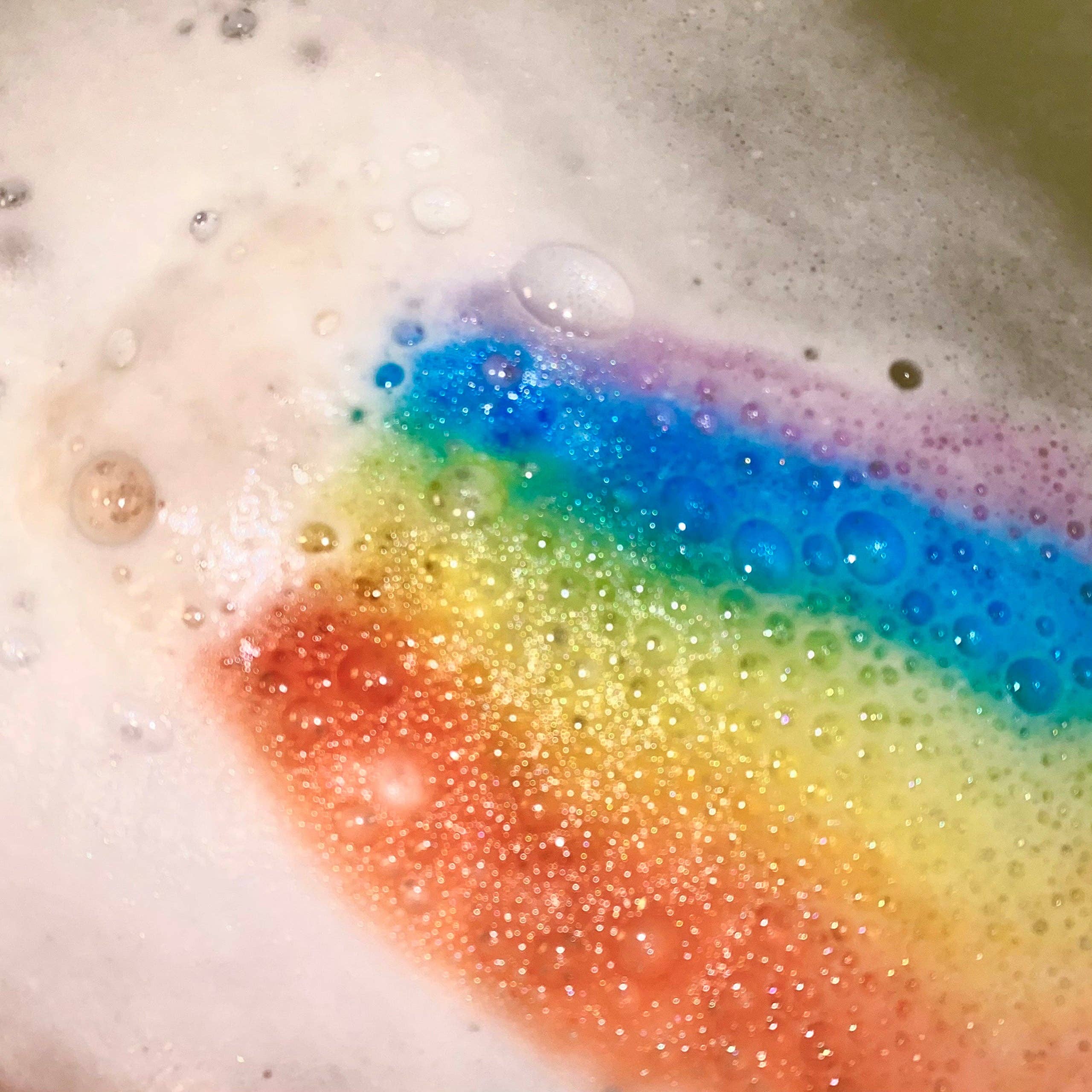 The Bath Farm - Wholesale Bath Bomb/Fizz - Rainbow Cloud Bath Bomb0