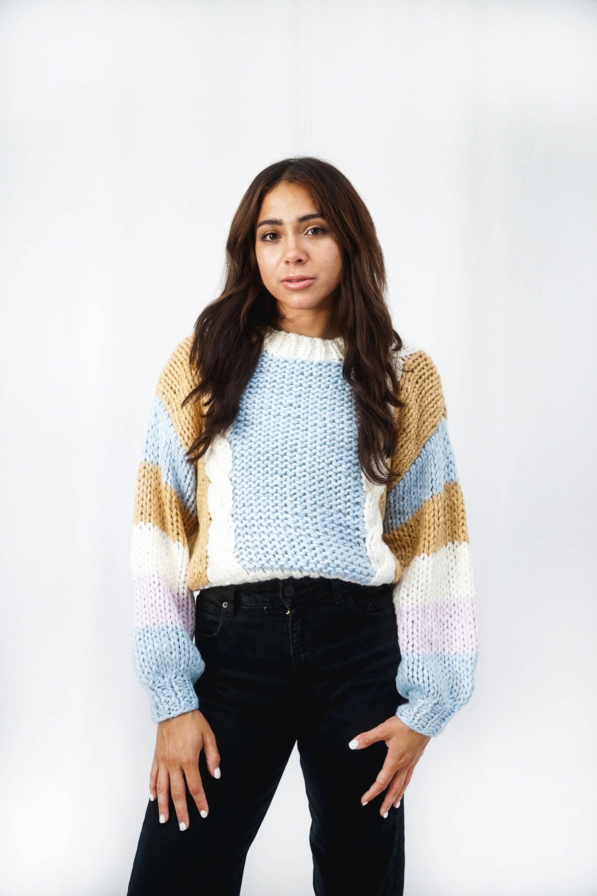 Stellino - Wholesale Knit Sweater - Women's - Cable Fronted Handmade Jumper | Blue-Mist4