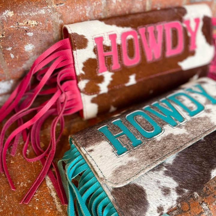 Hide & Seek Boutique - Wholesale Crossbody bag – Women's - "Howdy" Cowhide Bag4
