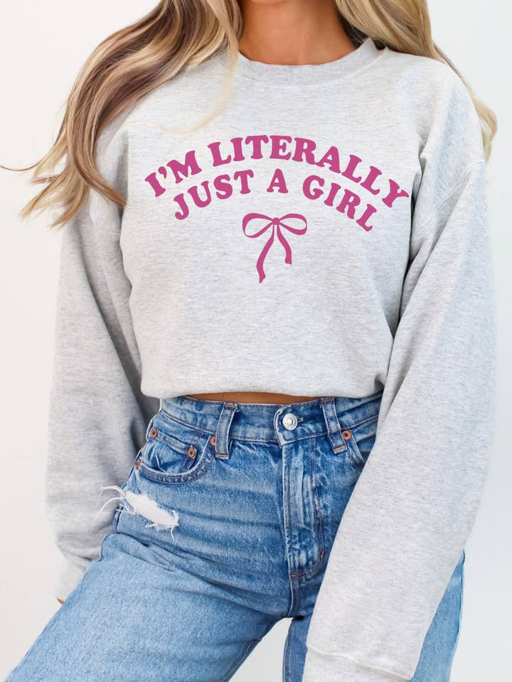 Ik ben letterlijk gewoon een meisje - Grappige crewneck sweater voor wholesale door Desert Raine