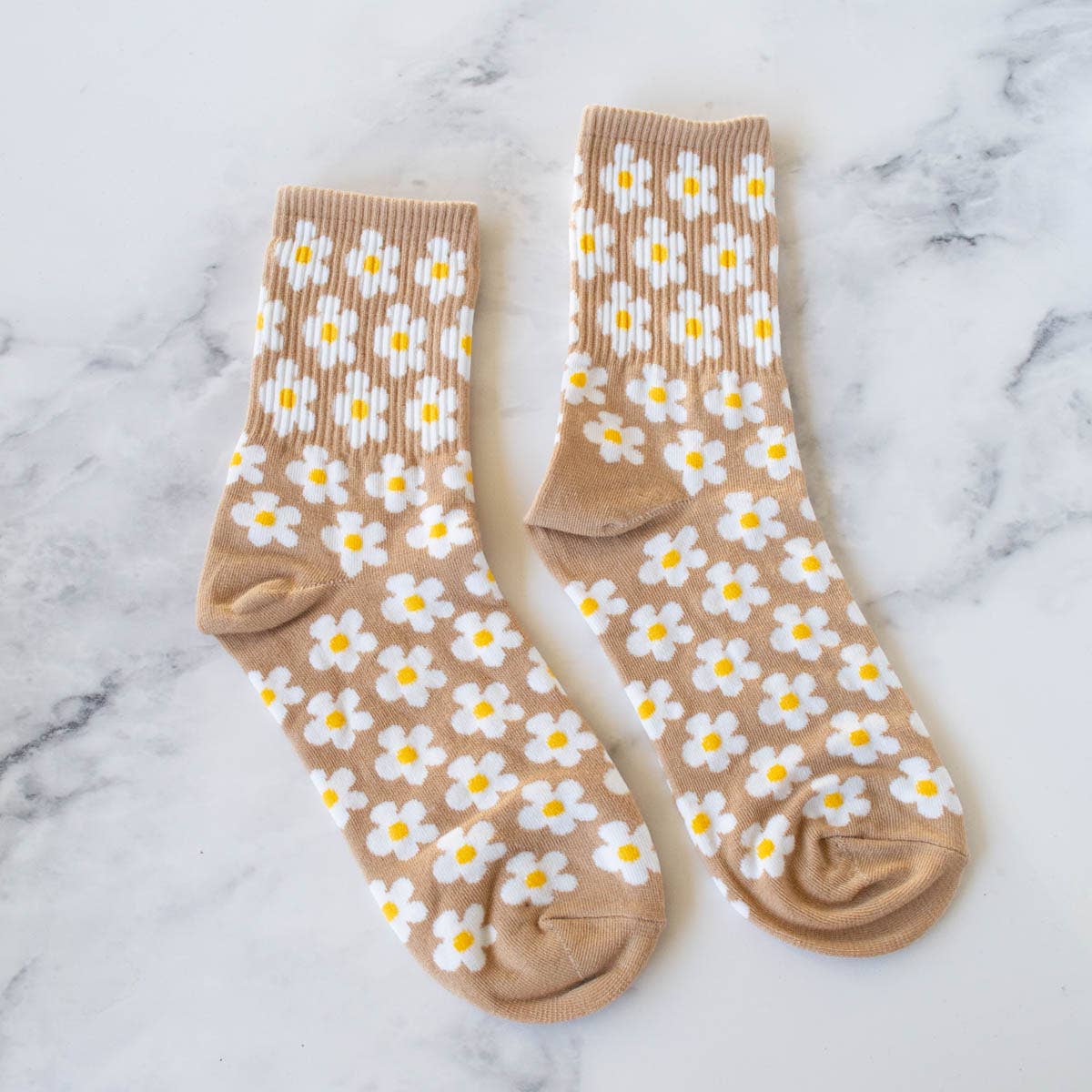 Tiepology - Wholesale Socks - Women's - Full of Daisy Casual Socks7