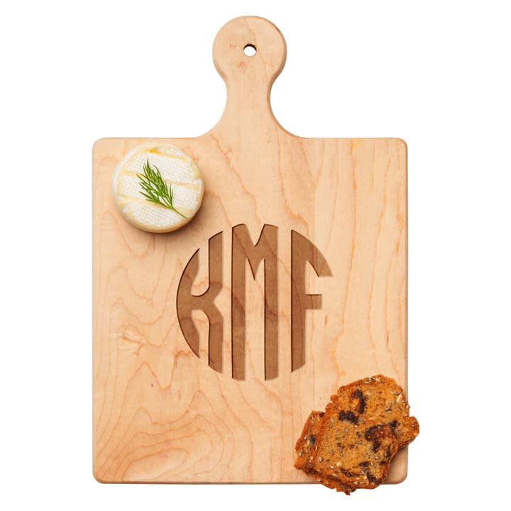 Personliggjort håndlavet ostebræt i ahorntræ 9x6" for engroshandel hos Sophistiplate