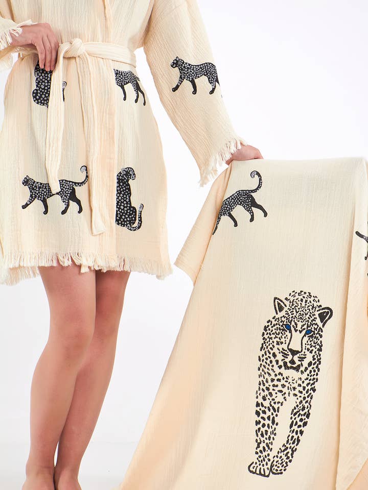 Yaz Concepts – wholesale Kimono – Women's – White Leopard Print Short Robe Animal Print Clothing Kimono