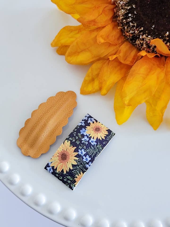 Conjunto de Clips de Presión de Girasoles y Cuero Vegano de Mostaza para venta al por mayor de Dainty Delights Creations