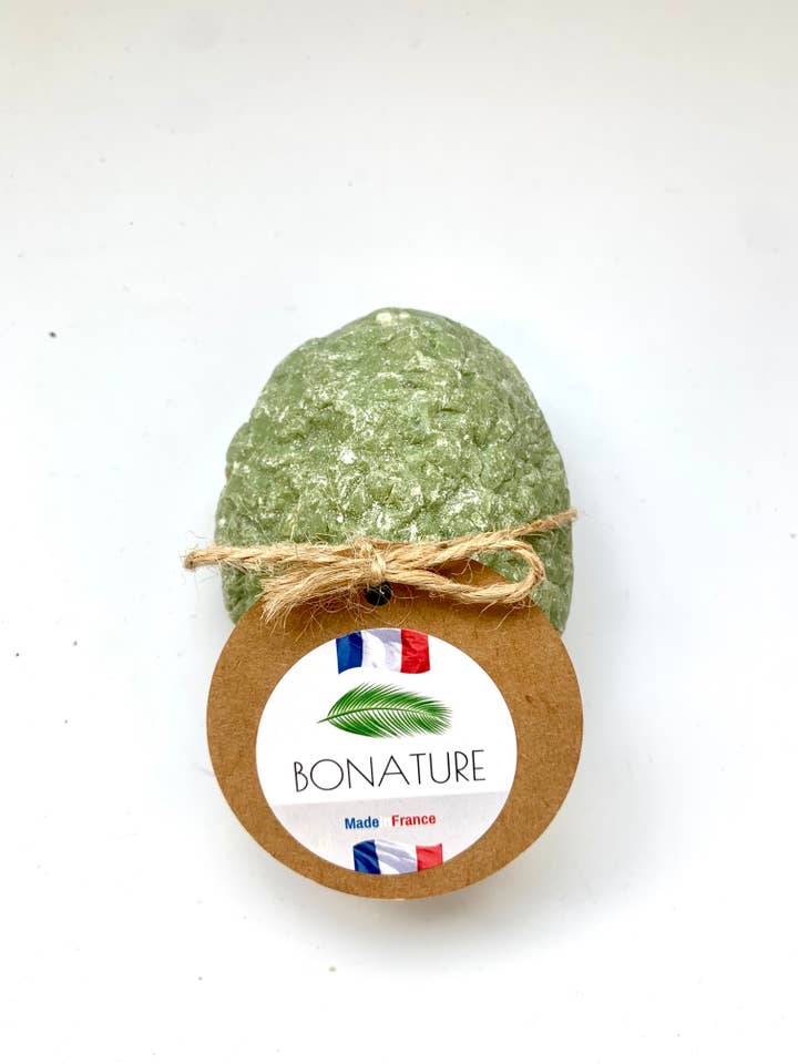Exfoliating natural soap with olive oil and pieces of olive for wholesale by Bonature