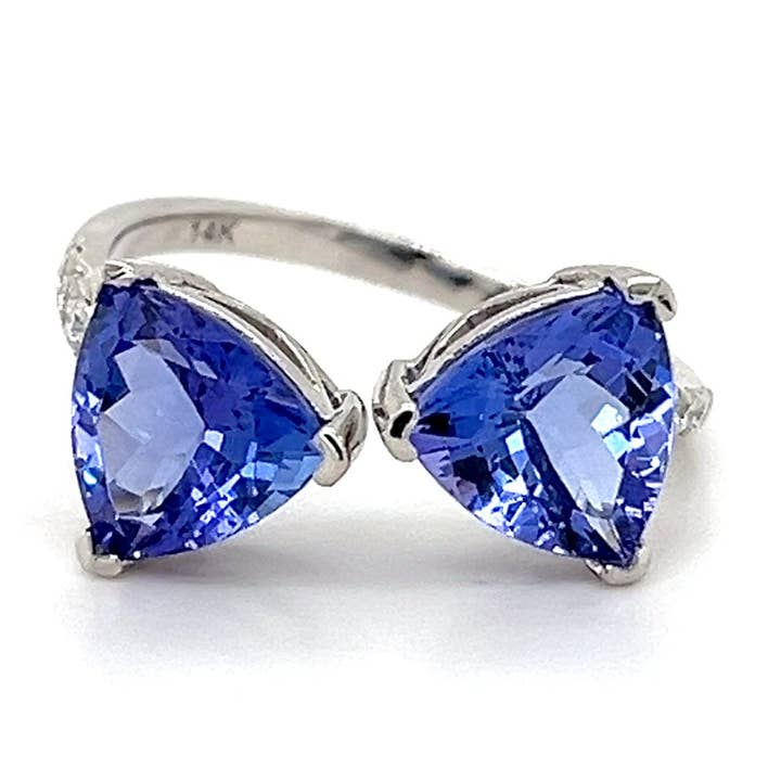 14K Witgouden Ring met 3,6 Karaat Trillion-geslepen Roze Morganiet (PJC34185R) voor wholesale door Blue Star Gems NY