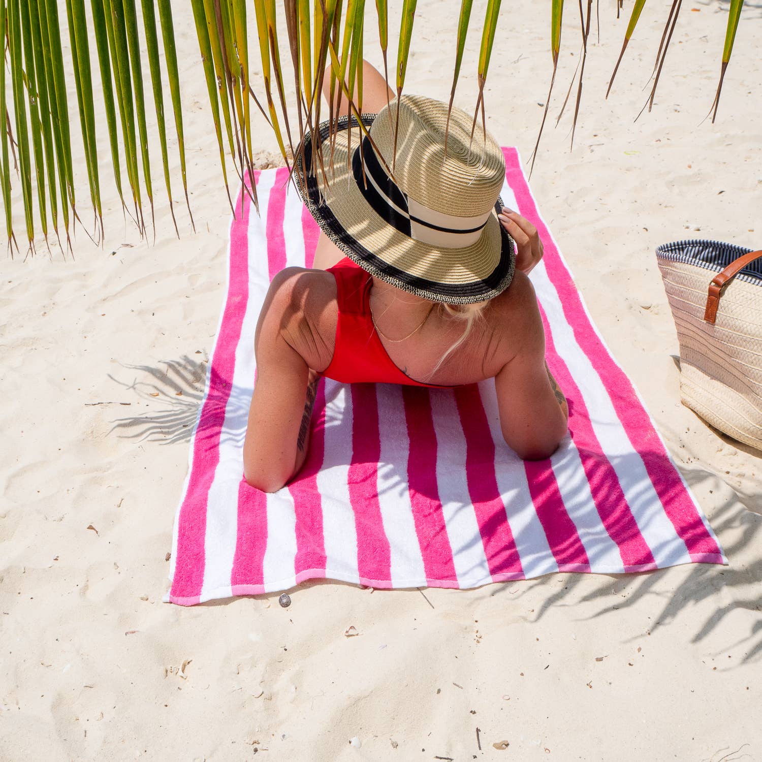 Arkwright Home - Wholesale Beach Towel - California Cabana Striped Beach Towels (Pack of 4)29