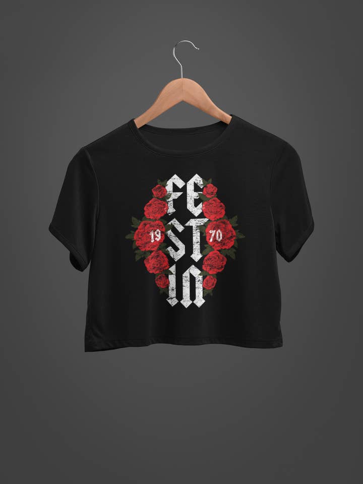 Festin' Rose détaillée Festival/Rocker Tee pour la vente par NG Creative
