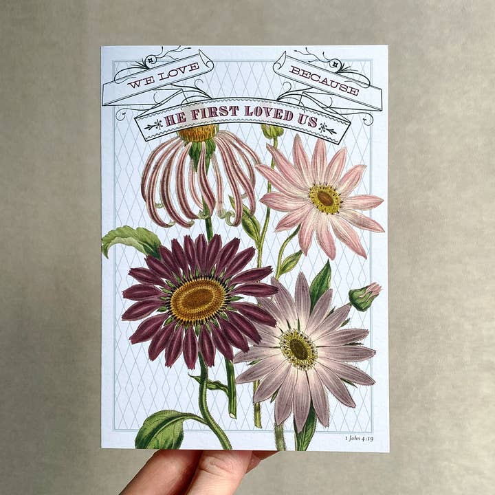 Carte de l'Écriture "Il nous a aimés le premier" pour la vente par The Happy Envelope