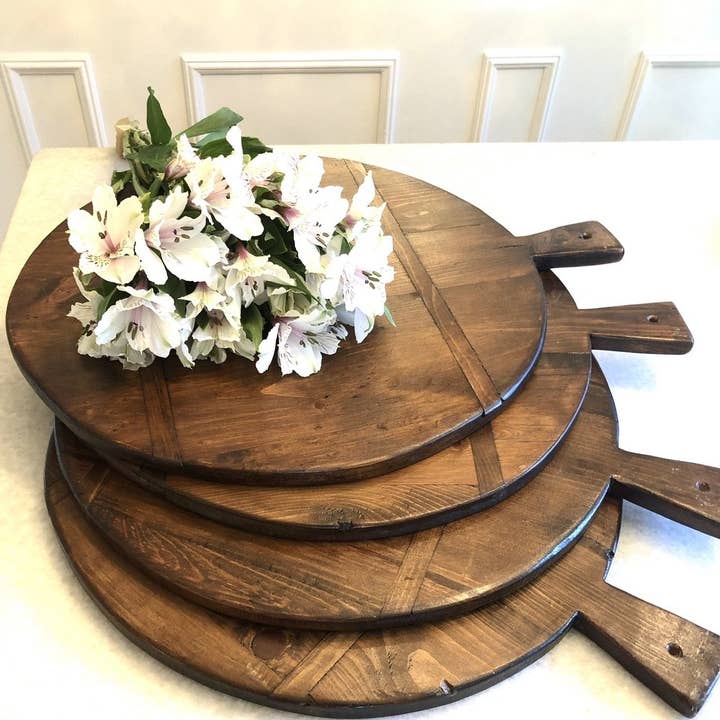 Bloom & Co. - Wholesale Cheese Board - Large Round Rustic Reclaimed Pine Bread Board2