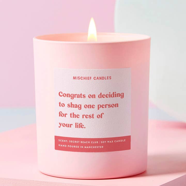 Mischief Candles - Venta al por mayor Velas en tarros - Vela divertida de regalo de compromiso para una persona con forma de Shag1