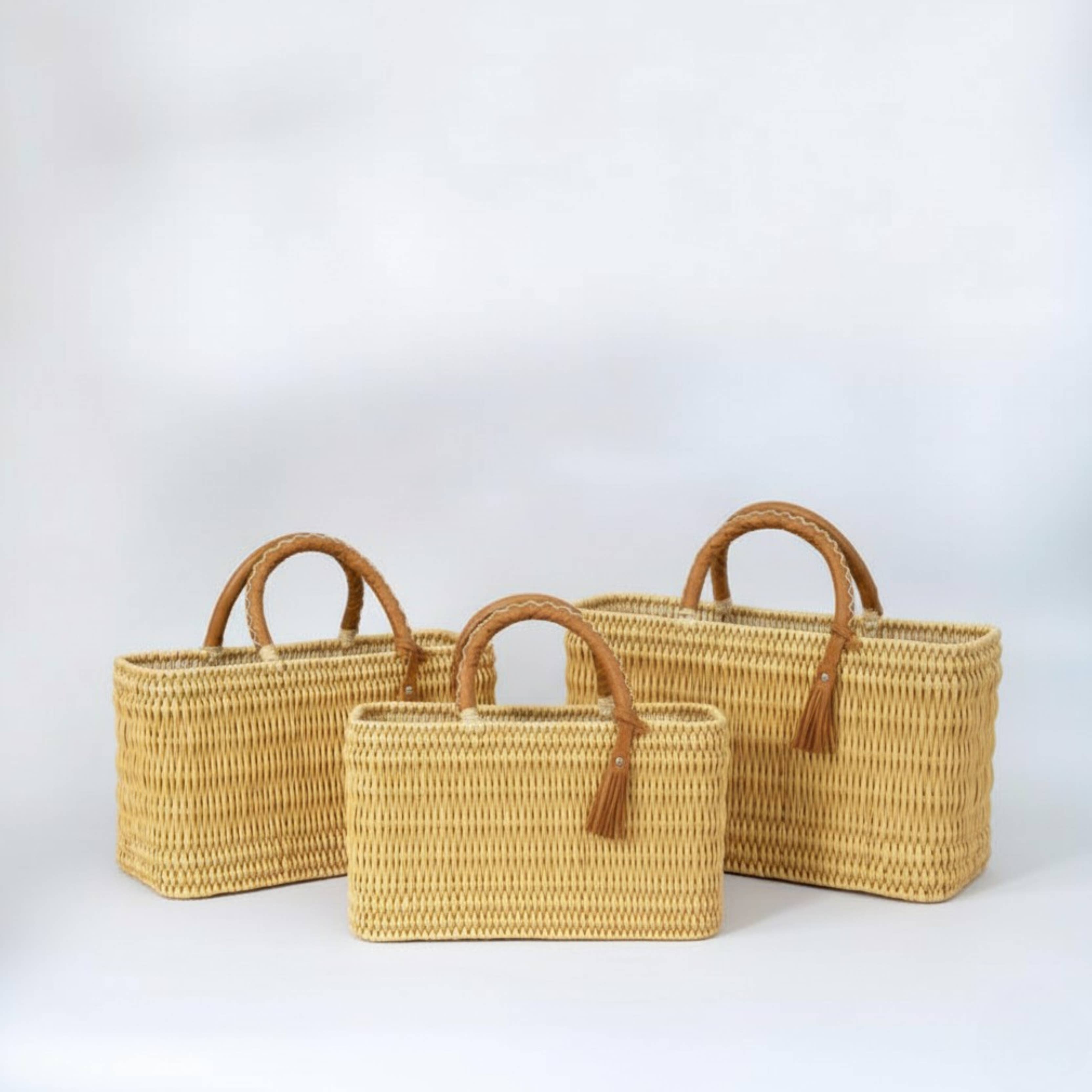 LeBazare - Wholesale Beach Bag - Panier de rangement en doum tissé à la main | Cabas de marché avec poignée en cuir3