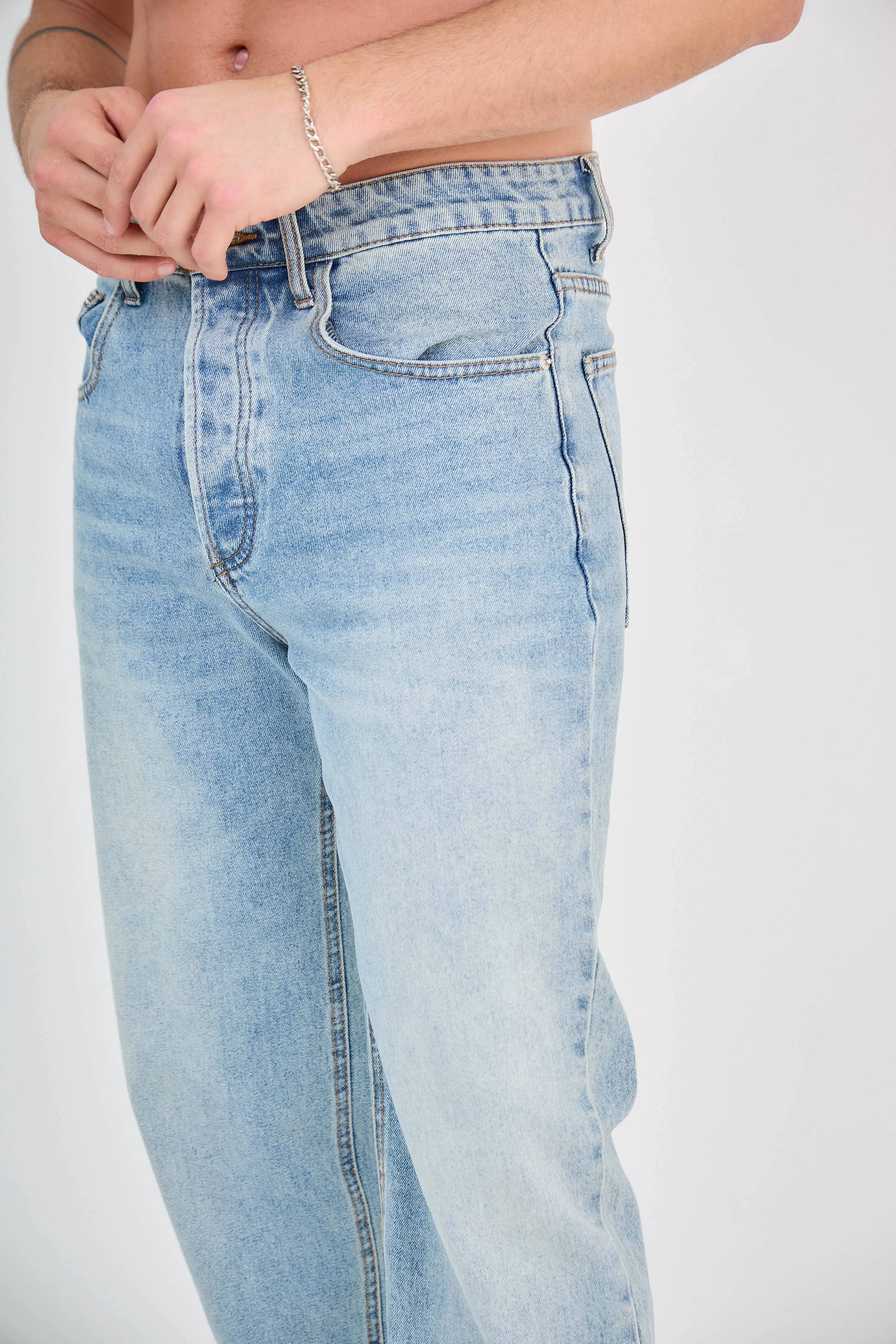 TOP MONDAY - Wholesale Jeans - Men's - Jean Light Blue Classic3