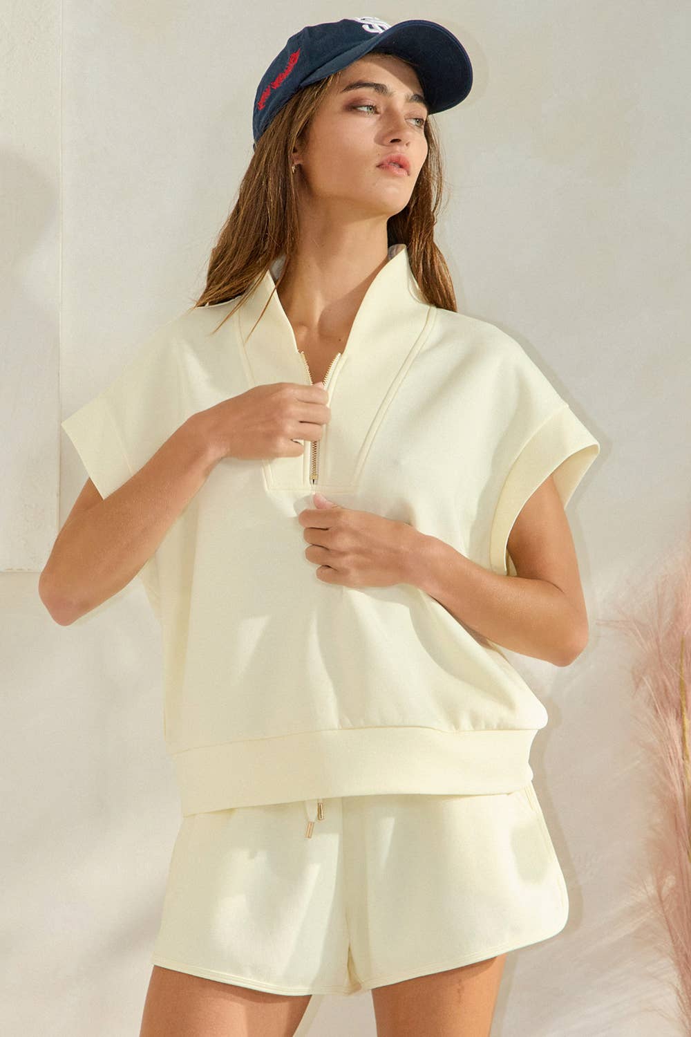 BUCKETLIST INC - Wholesale Sweatshirt - Women's - IT2154-1 Short Sleeve Half Zip-Up Scuba Sweatshirts37