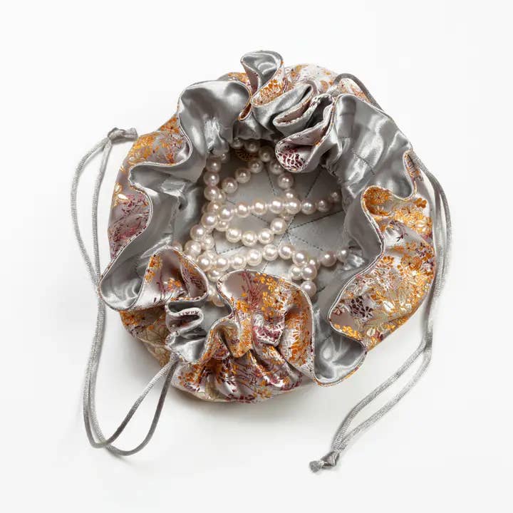 Cathayana - Wholesale Jewelry Box/Organizer - Small Floral Brocade Jewelry Pouch1