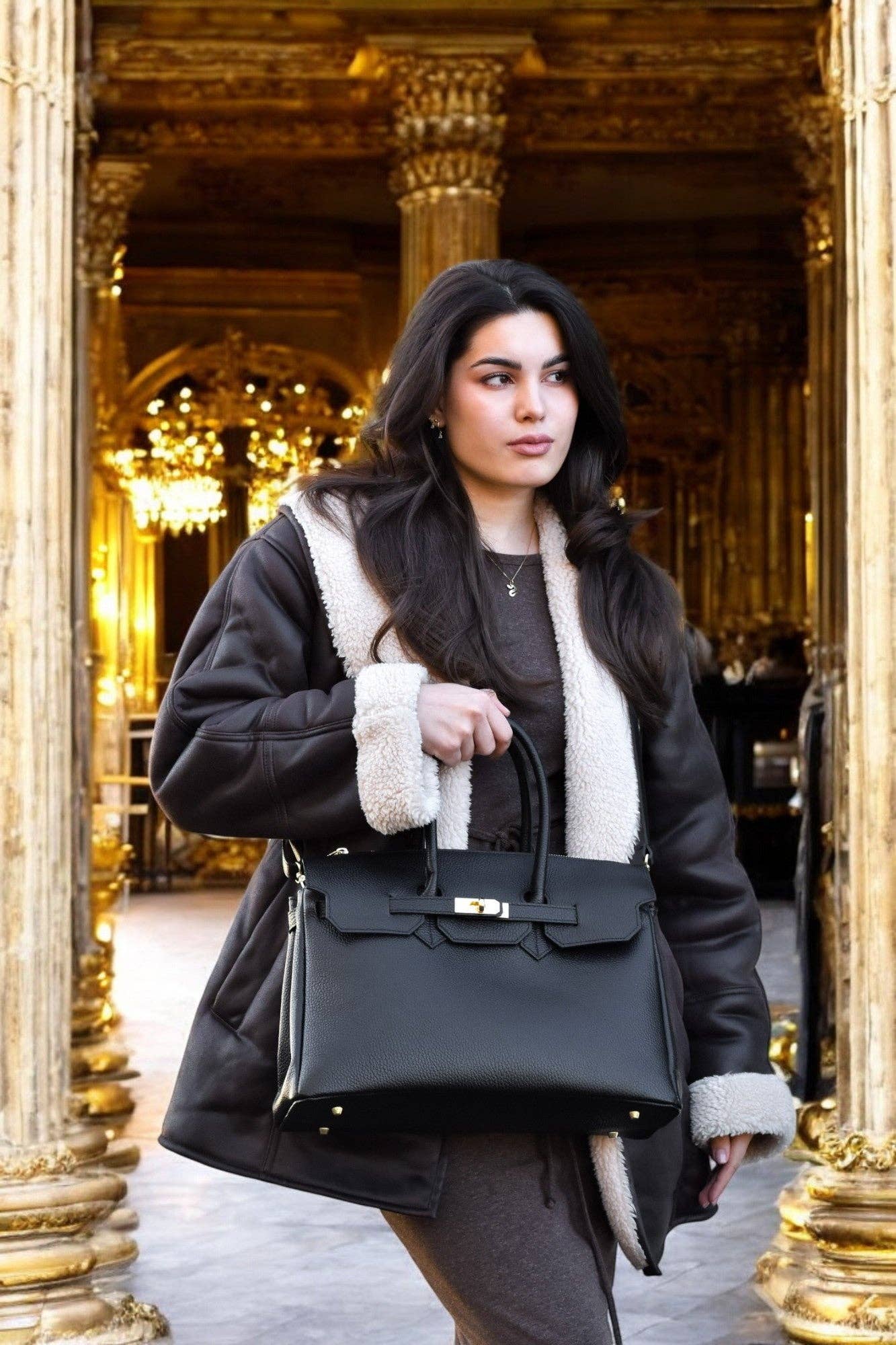 Voemièn - Wholesale Top Handle Bag - Women's - Elizabeth Bag in Black Togo Leather7