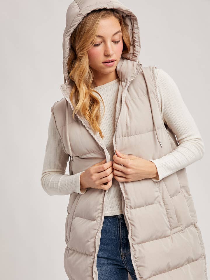 Bluivy - Wholesale Outerwear Vest - Women's - HOODED ZIPPER DOWN LONGLINE PUFFER VEST0