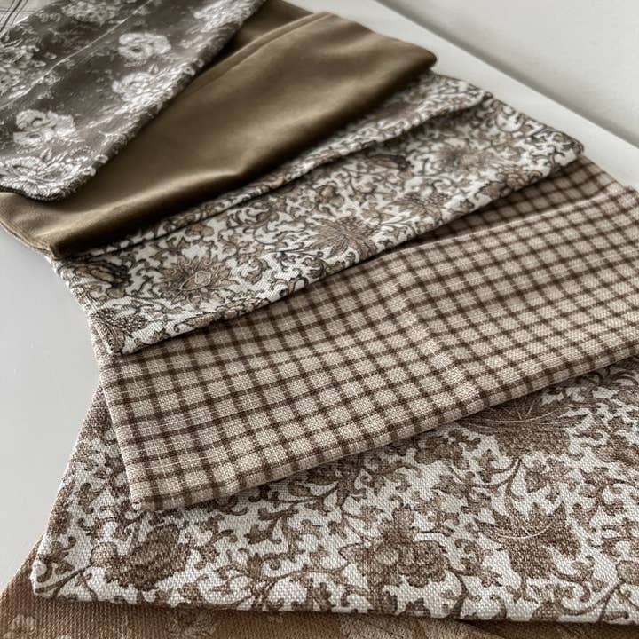 Hyggely - Wholesale Tissue Box - Fabric Tissue Holder | Elliott3